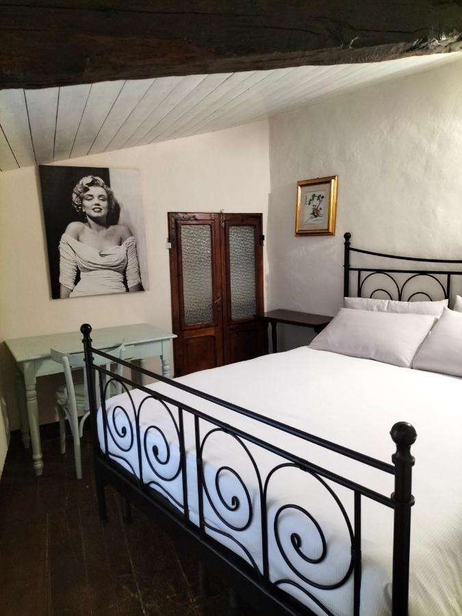 Appartement La Chicca Piccola Casina In Affitto Nel Borgo Antico Di Gaggio Montano Bo Extérieur photo