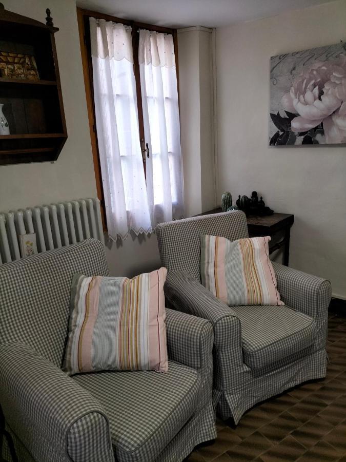 Appartement La Chicca Piccola Casina In Affitto Nel Borgo Antico Di Gaggio Montano Bo Extérieur photo