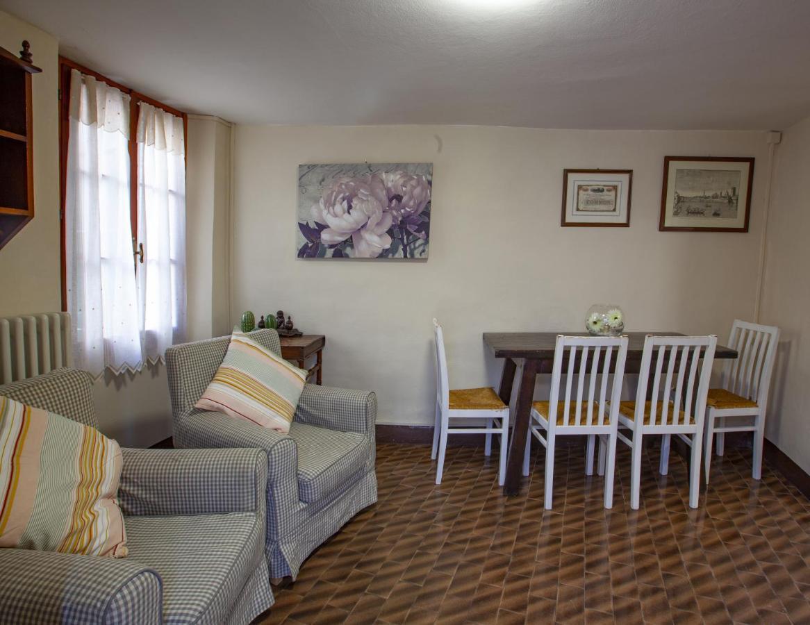 Appartement La Chicca Piccola Casina In Affitto Nel Borgo Antico Di Gaggio Montano Bo Extérieur photo